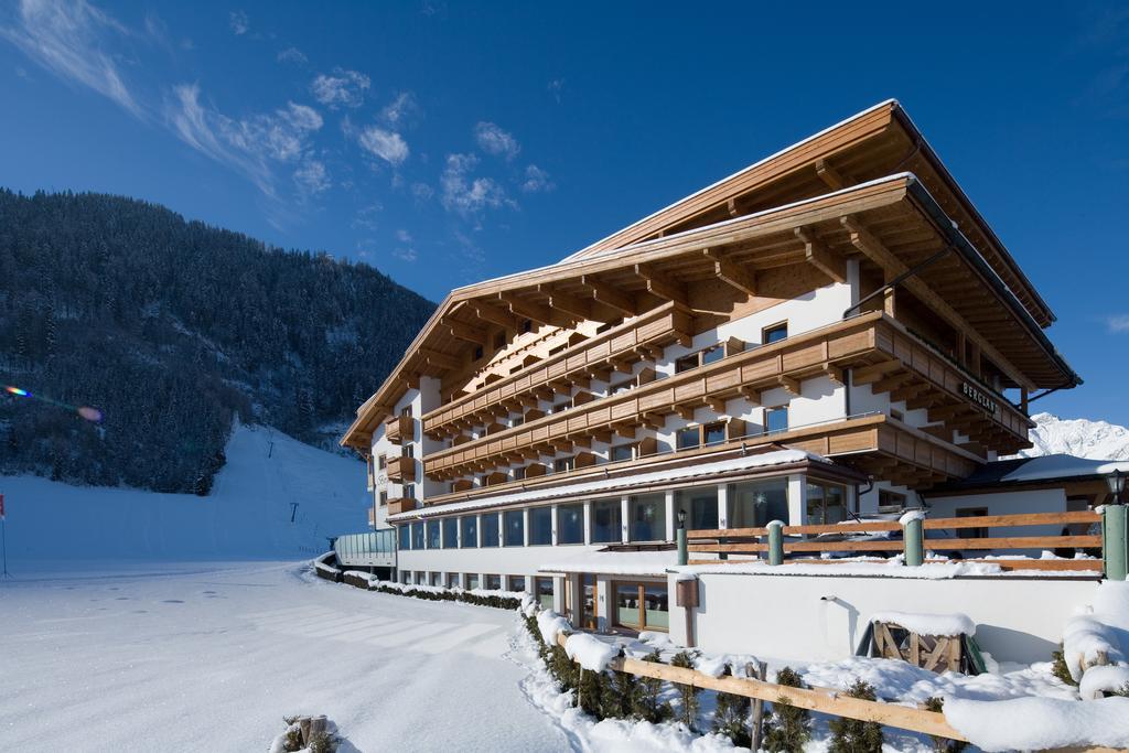 Hotel Bergland Pertisau Luaran gambar